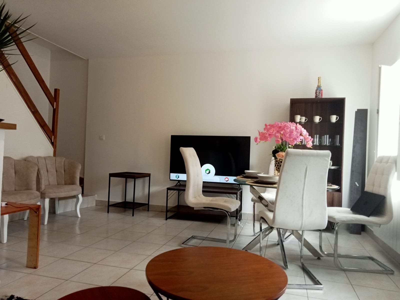 PARADIS MAISON ENTIERE