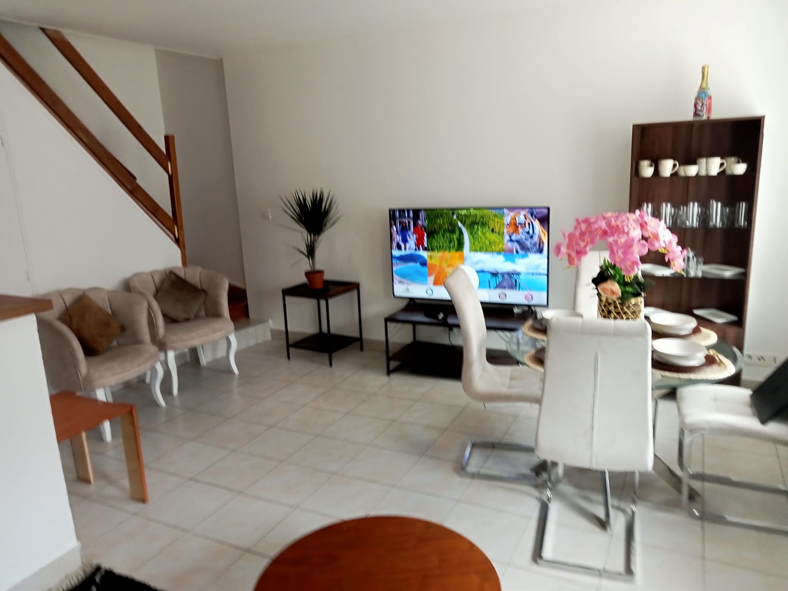 PARADIS MAISON ENTIERE