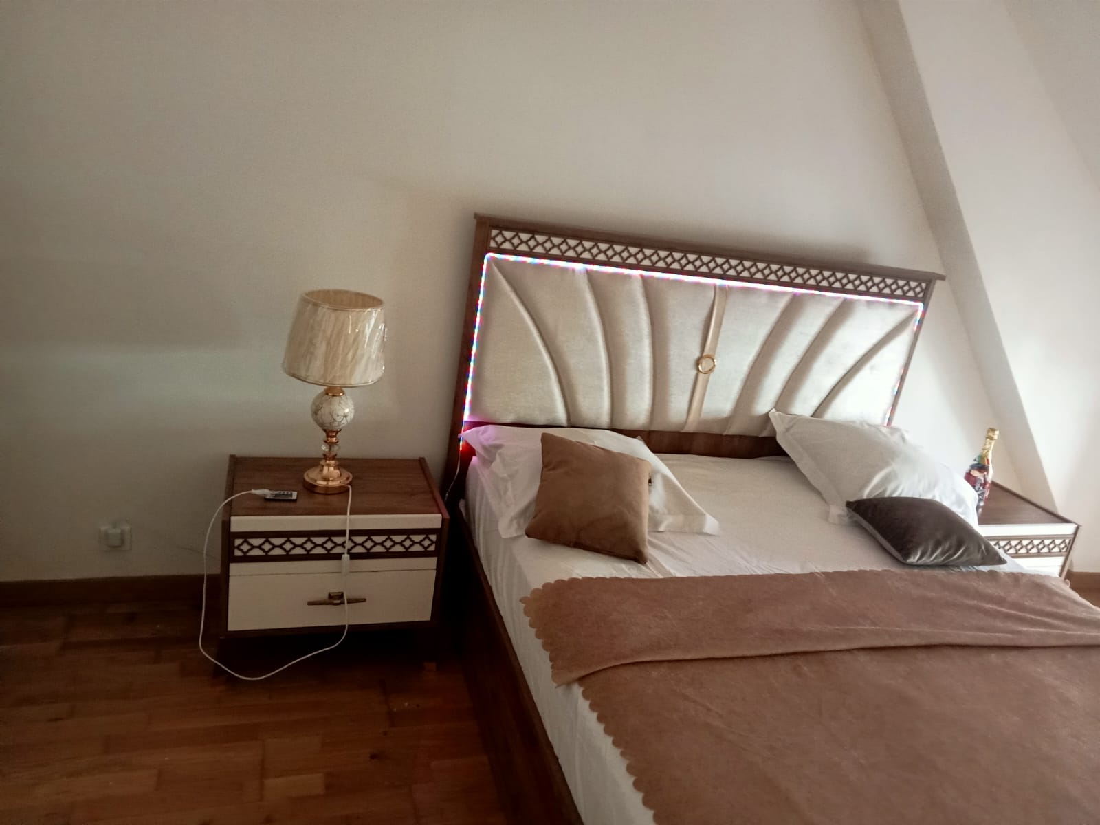 PARADIS MAISON ENTIERE